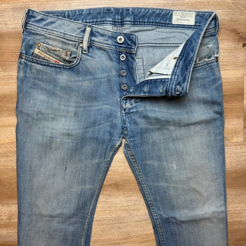 Diesel Larkee Jeans Mens 29x32 Blue Regular Straight Leg Distressed Denim 008J4